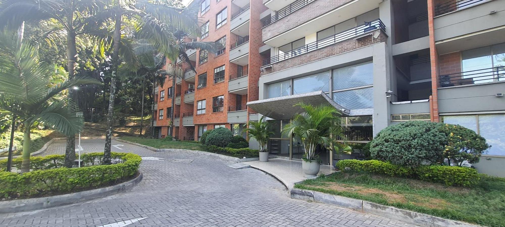 Apartamento Cerca A Plaza Mayor Medellín Exterior foto